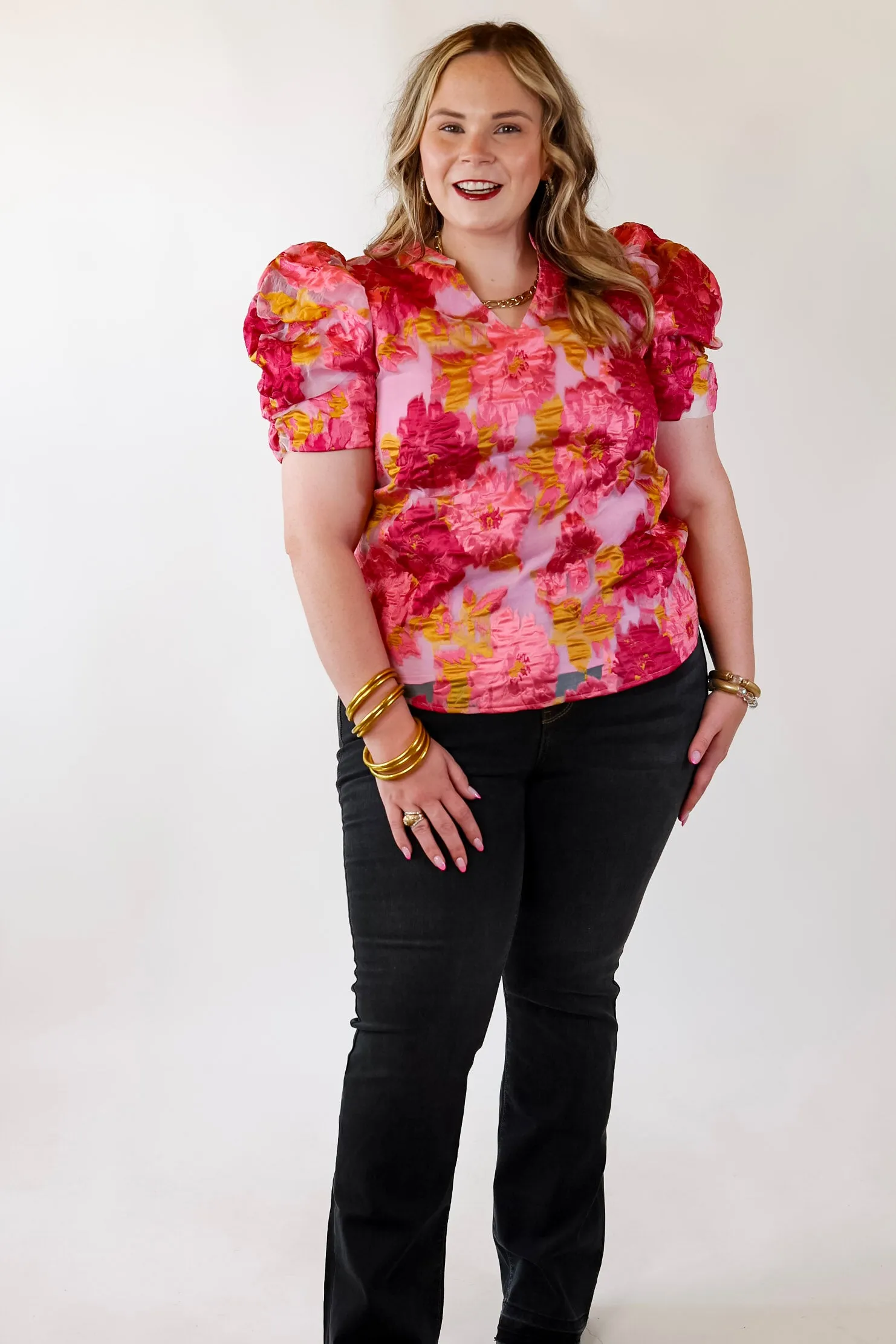 A Fine Feeling Floral Print Top with Puffed Sleeves in Pink