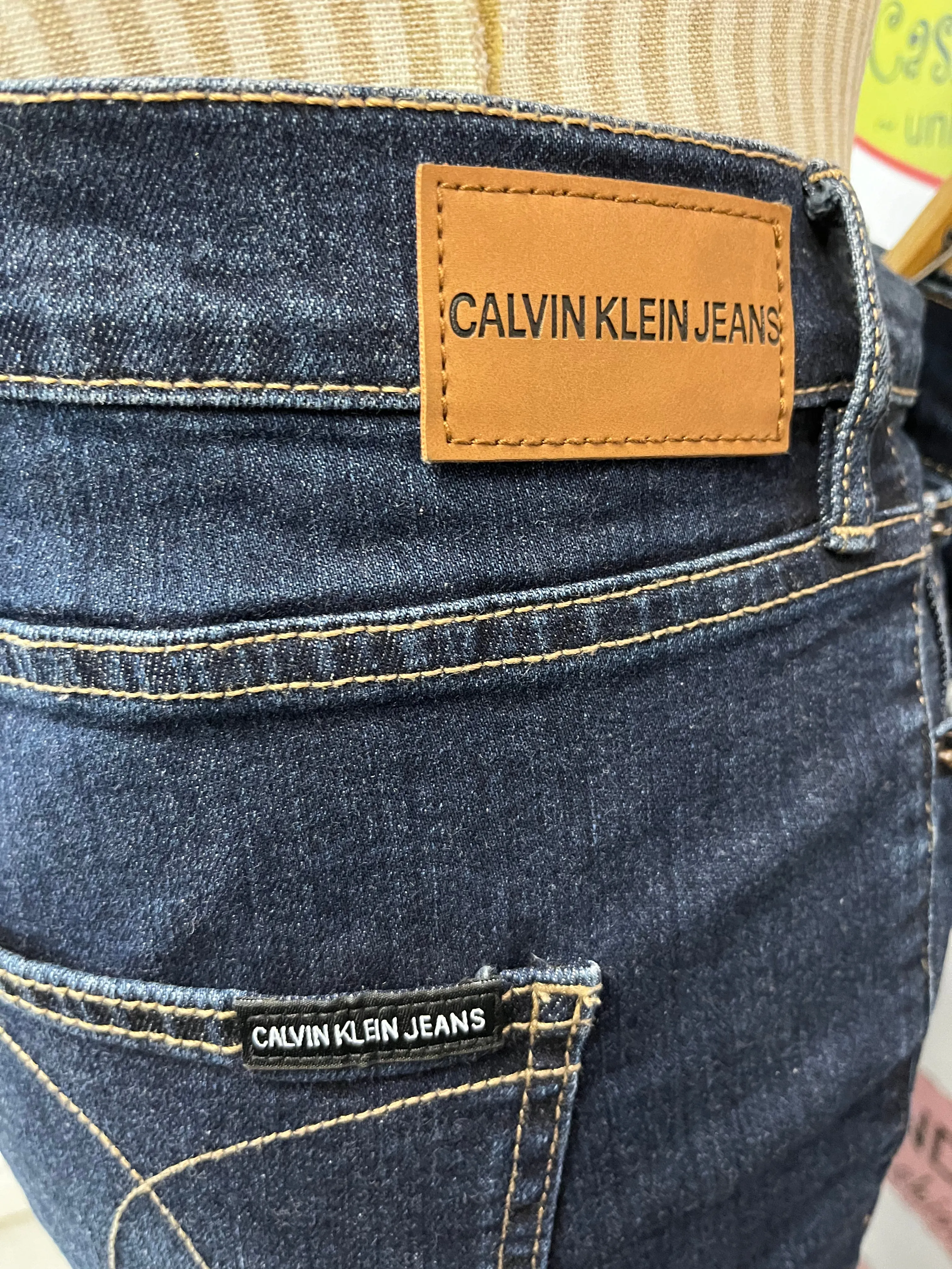 Calvin Klein Jeans (Size 16)