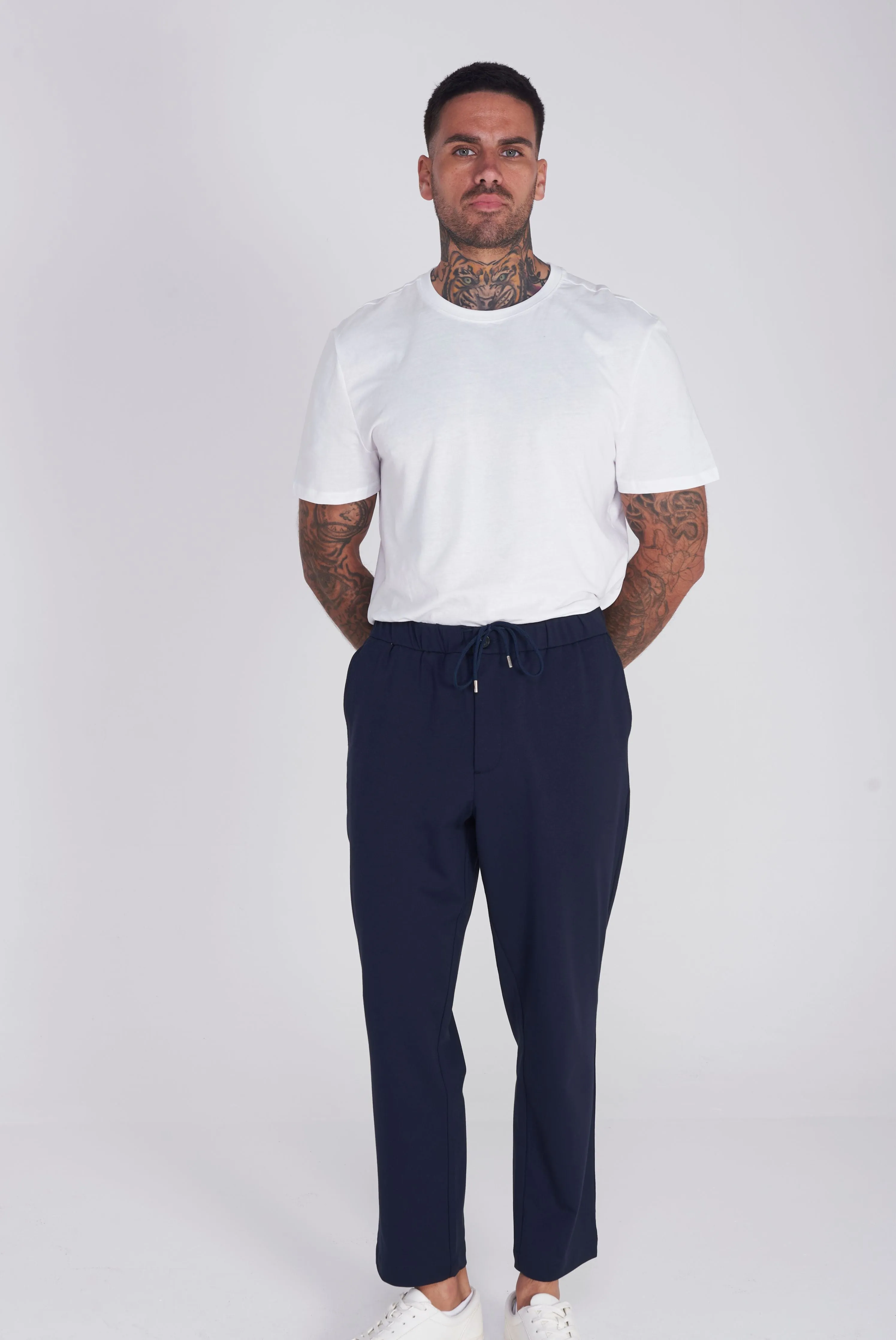 Girona Harry Brown Trouser in Navy