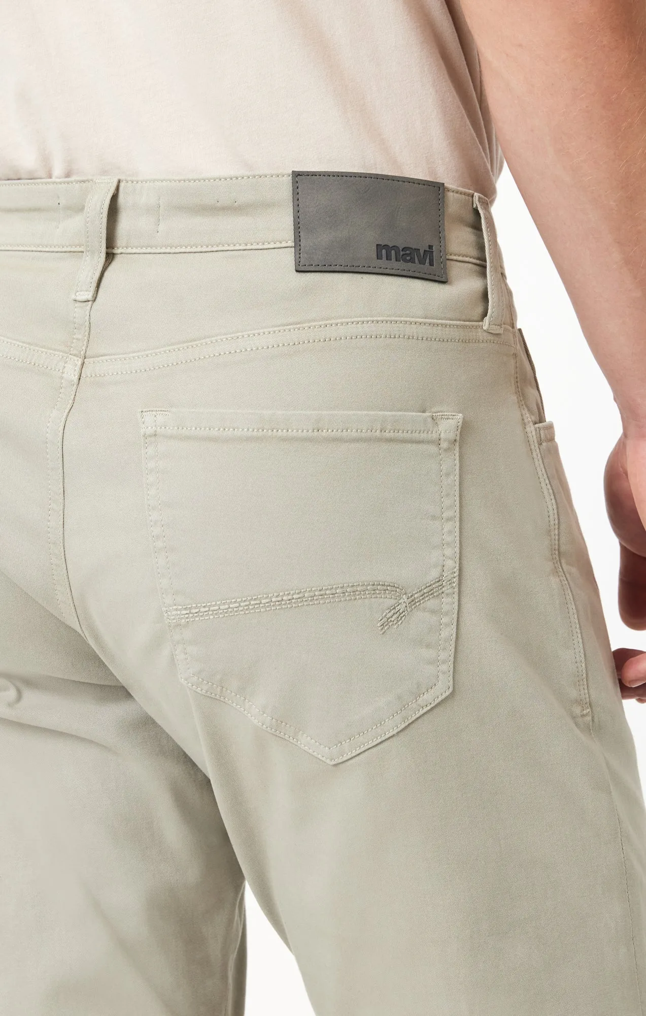 MATT RELAXED STRAIGHT LEG IN SILVER CASUAL TWILL