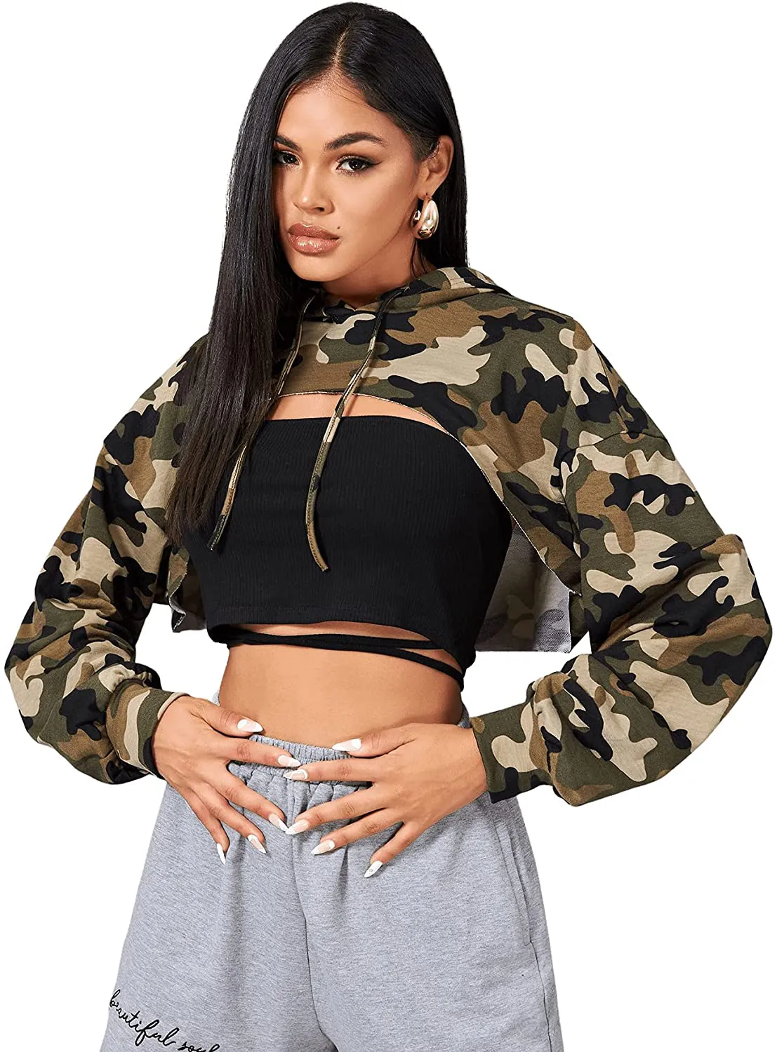 SweatyRocks Women's Solid Black Long Sleeve Pullover Crop Top Hoodie